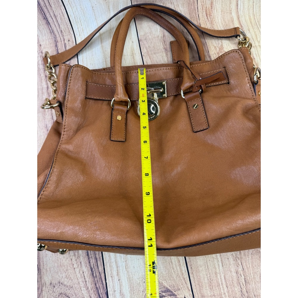 Michael Kors Hamilton Tan Leather Tote Bag and Matching Wallet Set Gold Hardware - Picture 5 of 16